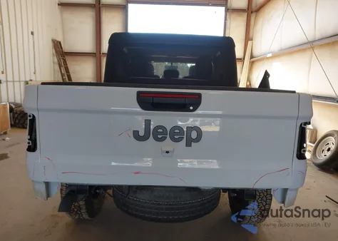 2021 Jeep Gladiator 80Th Anniversary 4X4 z USA, uszkodzony, nr VIN 1C6HJTAG6ML511544